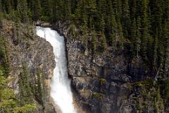 07 Falls Of The Pool From Berg Lake Trail At Mount Robson.jpg